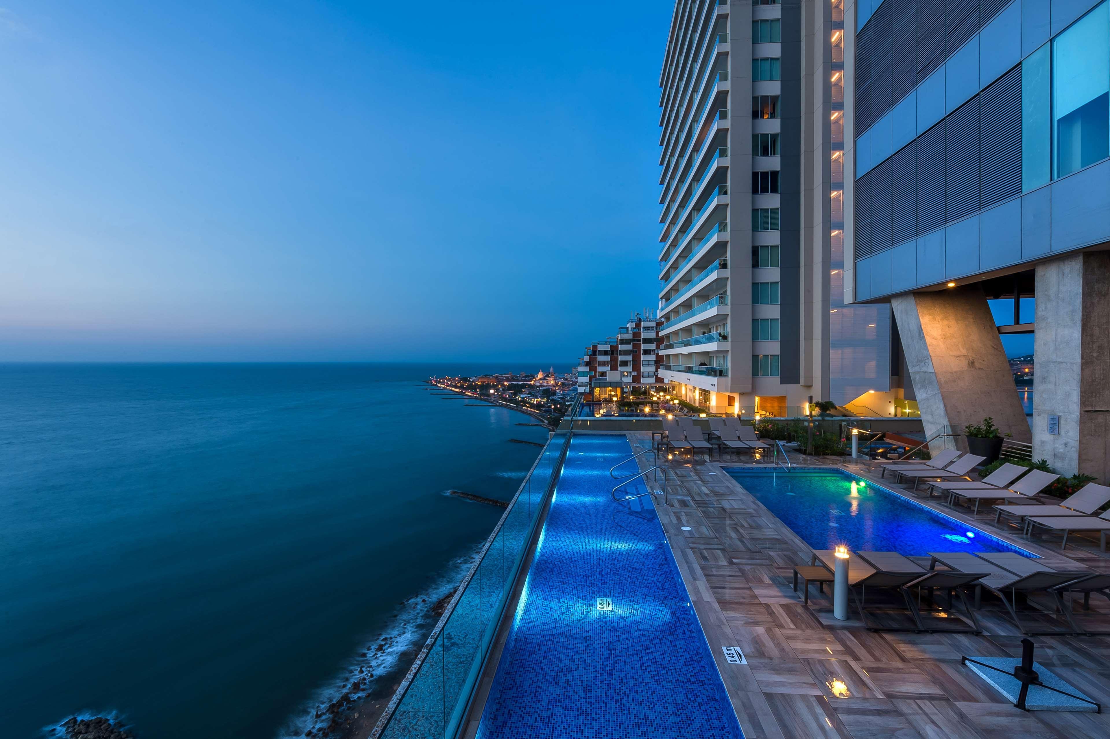Hotel Hyatt Regency Cartagena  Exterior foto Infinity pool at the Four Seasons Hotel, Beirut